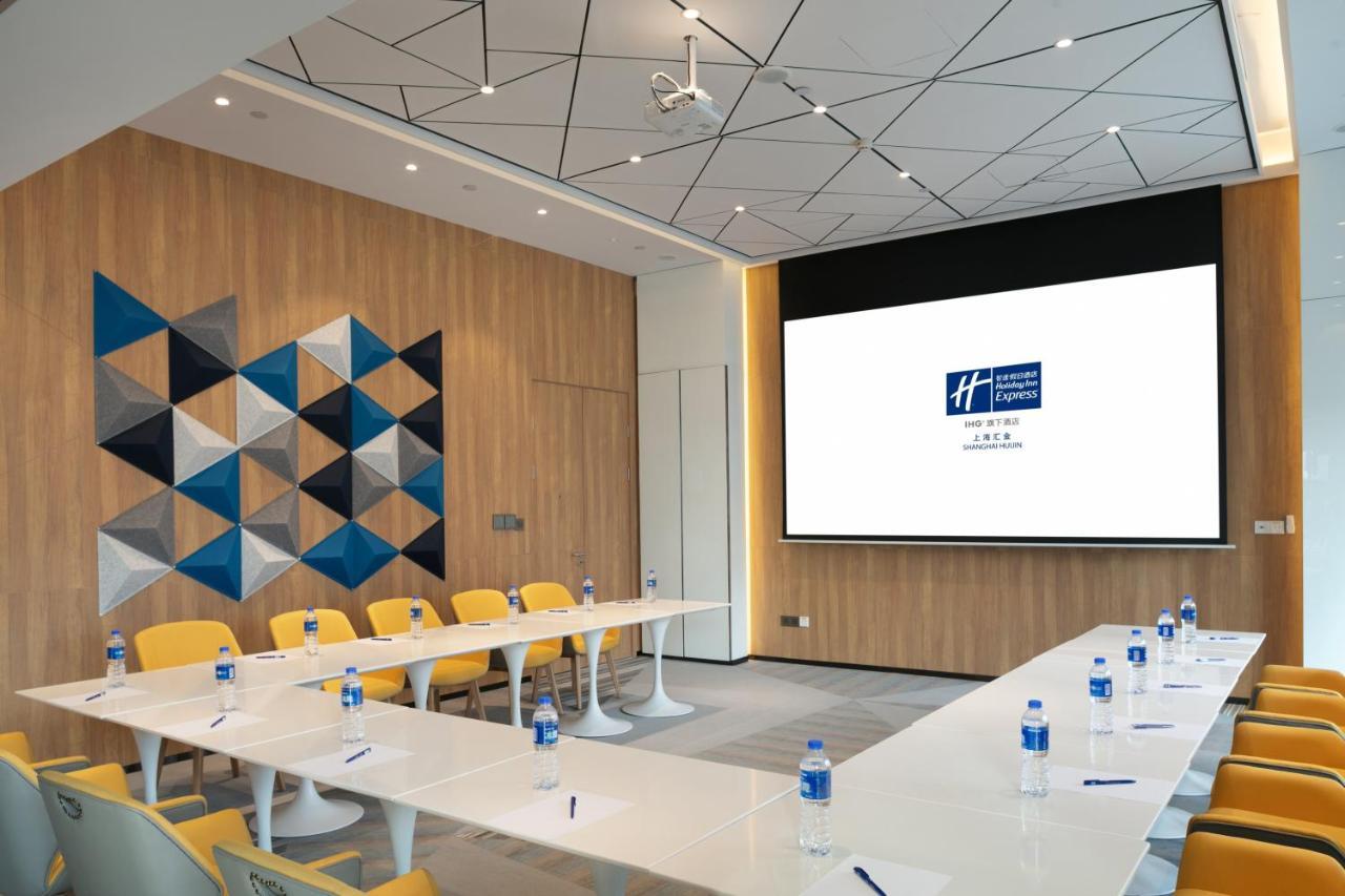 Holiday Inn Express Shanghai Huijin By Ihg エクステリア 写真